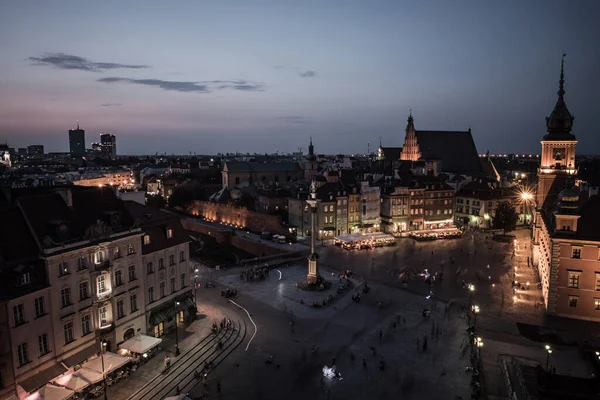 Ville de Varsovie la nuit — Photo