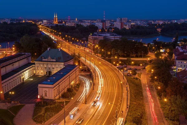 ワルシャワ市は夜 — ストック写真