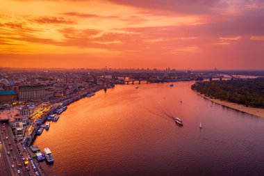 Dnipro 'da günbatımı