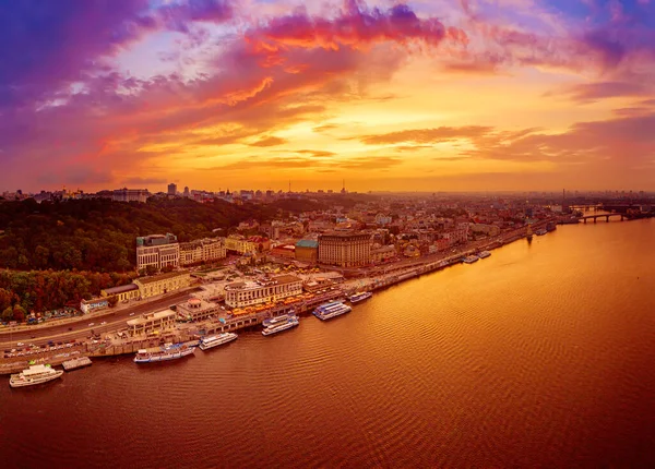 Puesta de sol sobre Dnipro — Foto de Stock