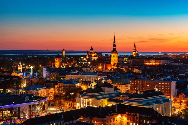 Tallinn vue au coucher du soleil — Photo