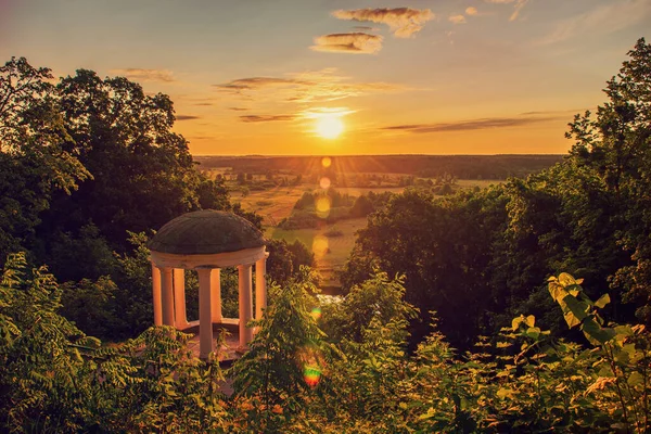 Old pavilion in Sednev. — Stock Photo, Image