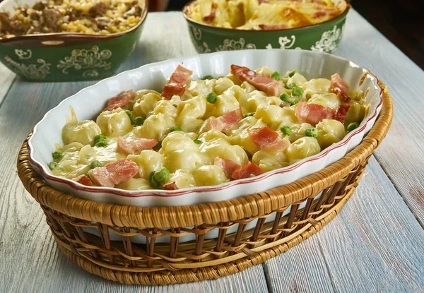 Bacon Tortellini Bake, cheesy pasta bake is packed with bacon.