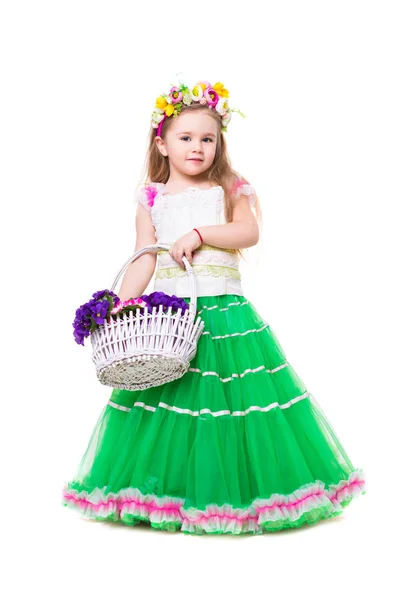 Menina Vestindo Vestido Fofo Posando Com Coroa Flores Cabeça — Fotografia de Stock