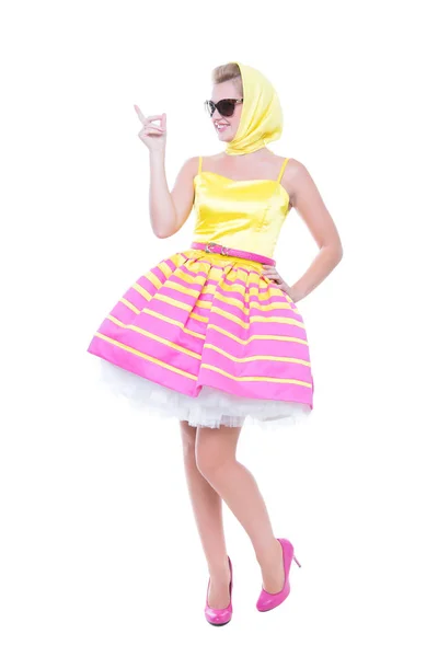 Moda Renkli Elbiseyle Poz Oynak Genç Bayan Beyaz Izole — Stok fotoğraf
