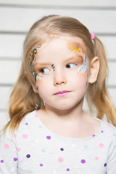 Portrait Little Girl Colorful Face — Stock Photo, Image