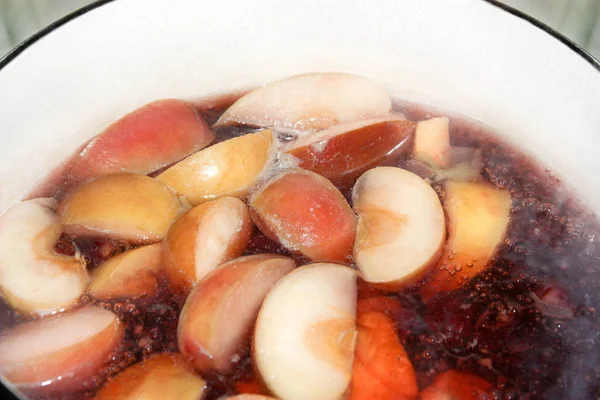 Boiling Compote Cooked Pot Apples Black Currant Background Food Drink — Stock Photo, Image