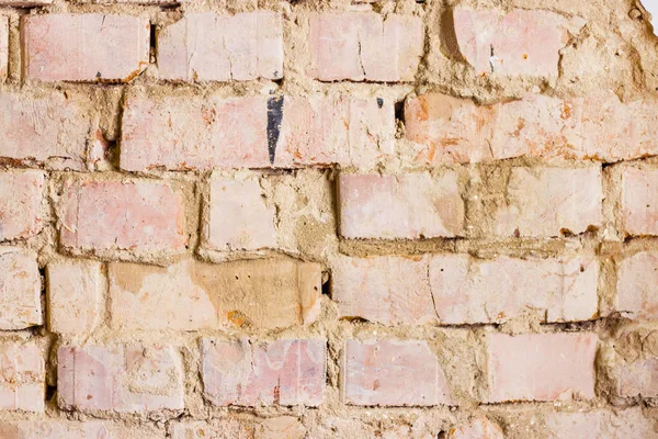 古いれんが造りの壁の décor を修理 — ストック写真