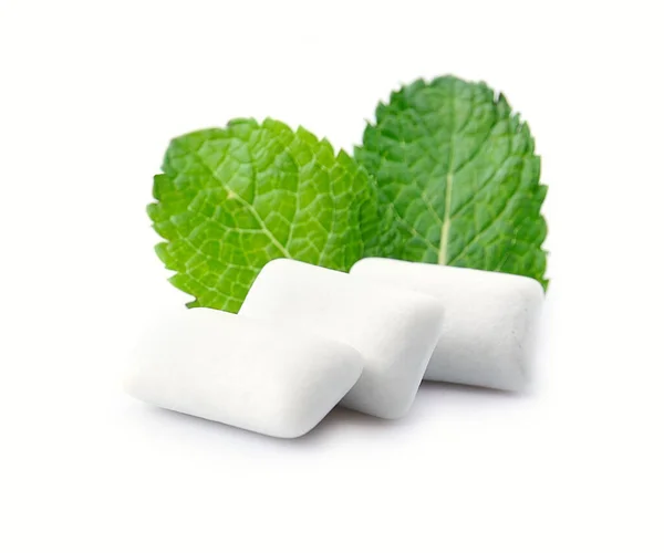 Foglie Menta Con Gomma Masticare Isolate Sfondo Bianco — Foto Stock