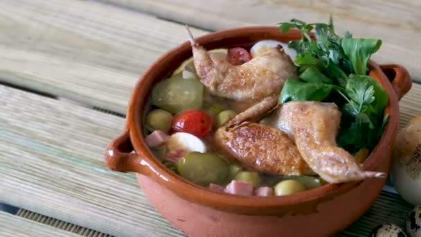 Thick and spicy solyanka with quails — Stock Video