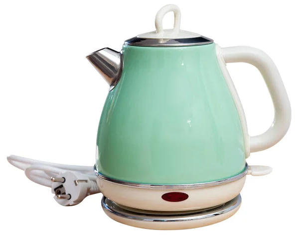 Металевий світло-зелений електричний чайник на білому тлі — стокове фото