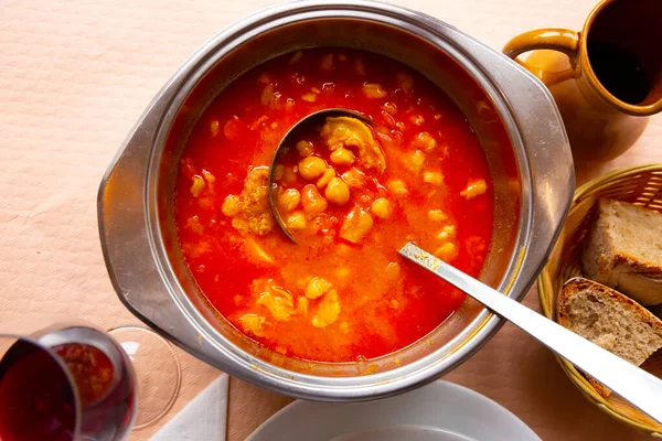 Callos a la Gallega - gazdag sertéshúsleves — Stock Fotó