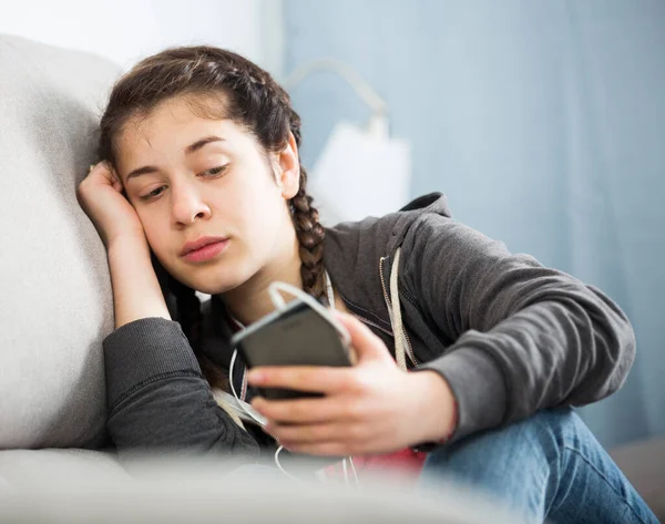 Girl being sad — Stock Photo, Image