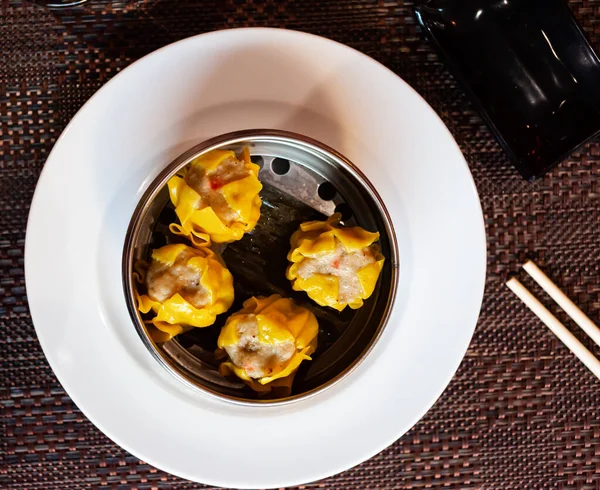 Japanese style Shumai dumplings — Stock Photo, Image