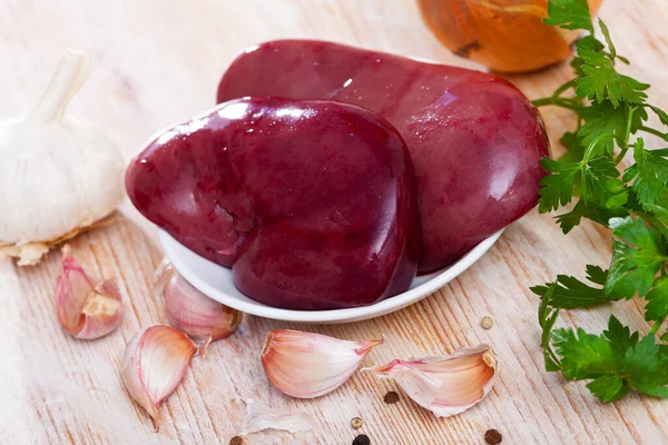 Raw pork kidneys ready for cooking — Stock Image Raw pork kidneys ready for cooking Stock Photo