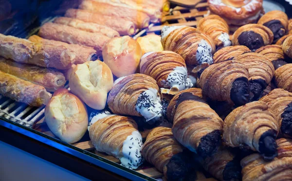 Croissants in Spanish bakery shop — Stock Photo, Image