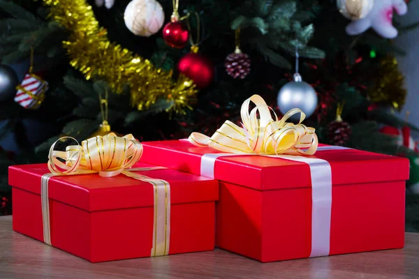 Two red Christmas gifts — Stock Photo, Image