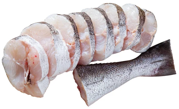 Surowy morszczuk w plasterkach, izolowany na białym — Zdjęcie stockowe