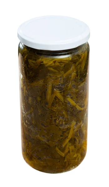 Espinacas verdes enlatadas en frasco de vidrio —  Fotos de Stock