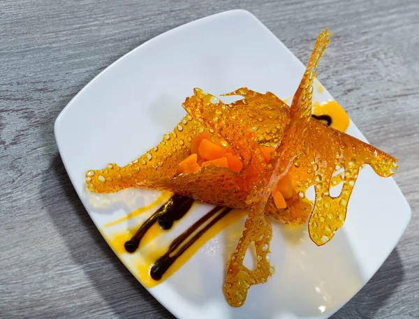 Десерт запеченого гарбуза з карамеллю — стокове фото