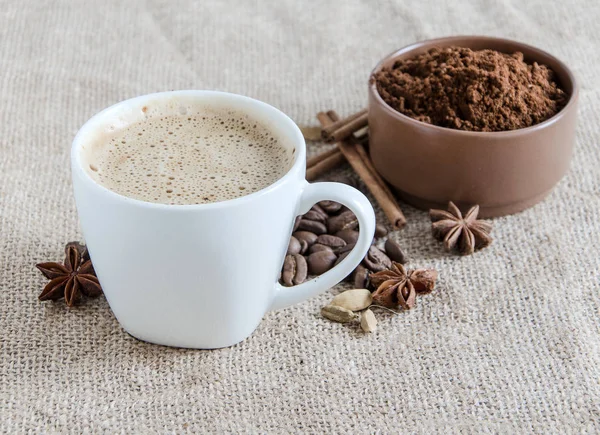 Caffè Tazza Chicchi Caffè Tostati Fondi Caffè Sacco — Foto Stock