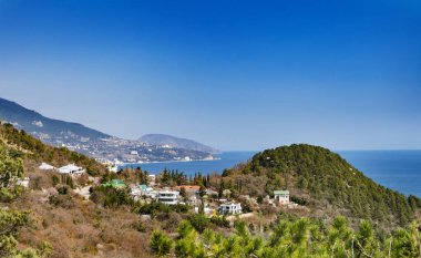 dağ sahil yukarıda