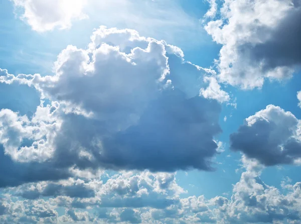 Sky Cloud Zon Stralen Samenstelling Van Natuur — Stockfoto