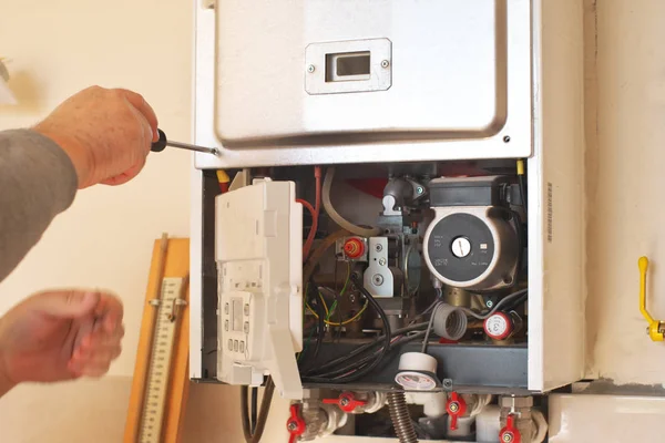 Man Engineer Gas Heater Repair Work Scene — Stock Photo, Image