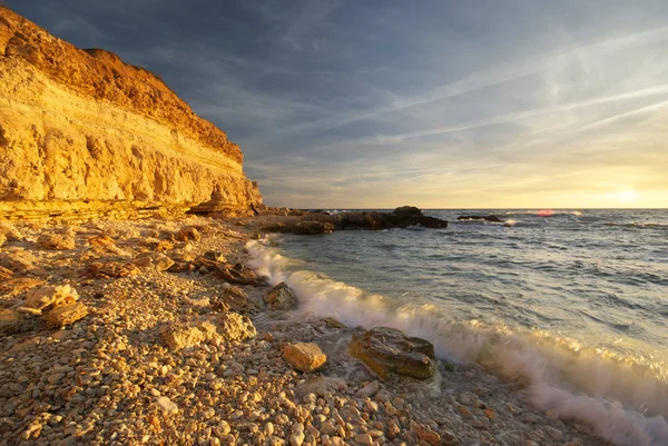 美しい海の景色 海に沈む夕日 自然の組成 — ストック写真