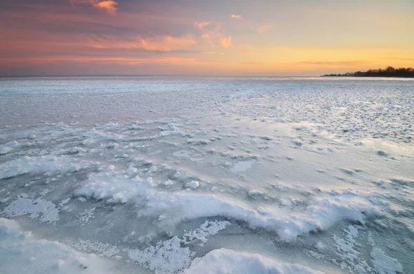 冬の風景 水面の氷 自然の構成 — ストック写真