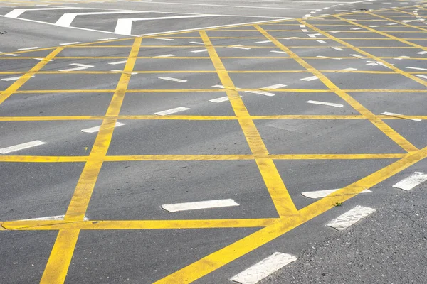 "Wafer" road marking on intersection at town. — Stock Photo, Image
