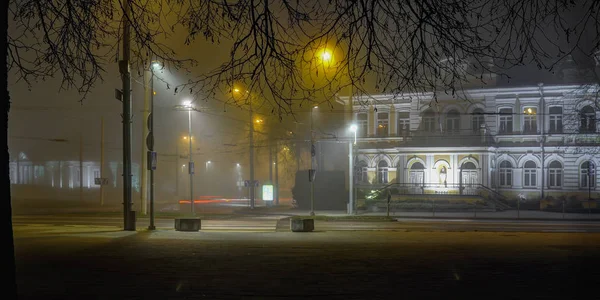 Noche Brumosa Embajada Británica Vilnius — Foto de Stock