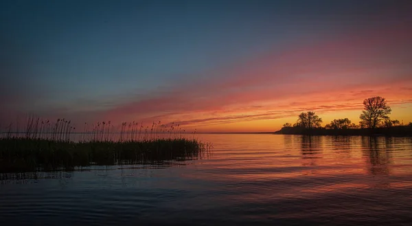 Sakinlik Zamanı Curonian Gölünde Gün Doğumu Vente Cape Sabah Erkenden — Stok fotoğraf
