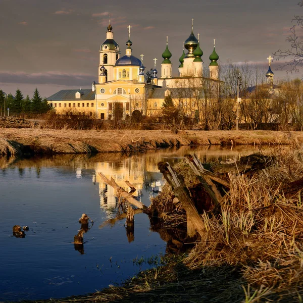 Nikolai-Schartomski-Kloster, eines der ältesten Klöster Russlands — Stockfoto