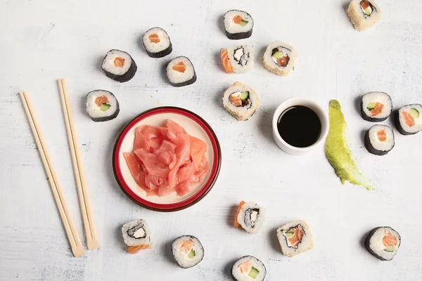 Rulouri Sushi Mâncare Tradițională Japoneză — Fotografie, imagine de stoc