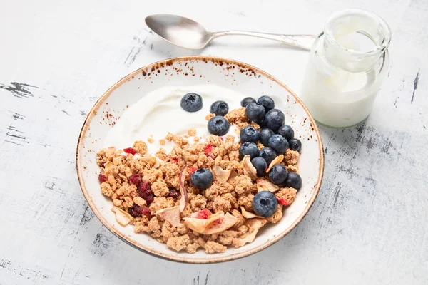 Granola Joghurtot Friss Áfonya Egészséges Reggeli Tál — Stock Fotó