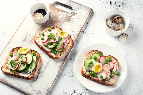 Healthy Spring Toasts Healthy Breakfast Concept Top View — Stock Photo, Image