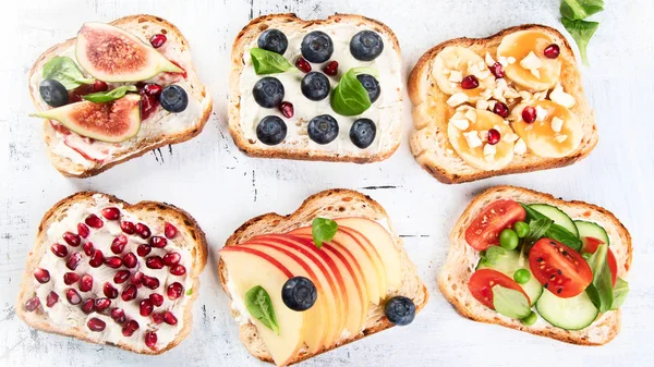 Gesunde Sommertoasts Zum Frühstück Ansicht Von Oben — Stockfoto