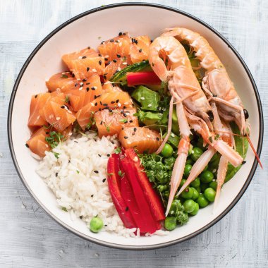 Hawaiian ahi somon poke kase