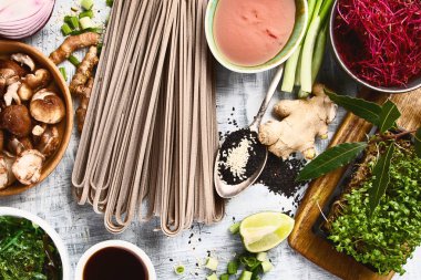 Asya gıda arka plan. Asya Vejetaryen yemek malzemeler. Üstten görünüm