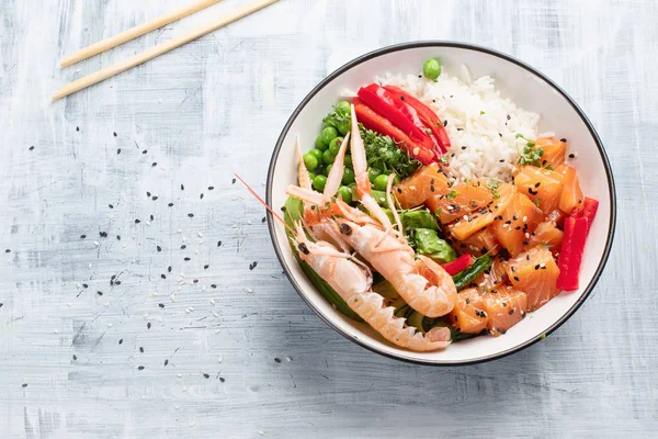 Hawaiian ahi somon poke kase