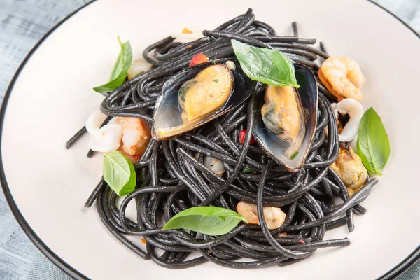 Black Pasta Seafood Spaghetti Vongole — Stock Photo, Image