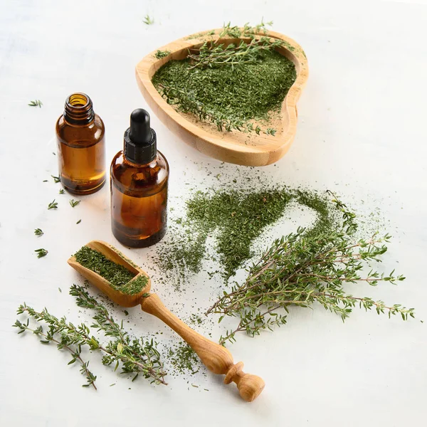 Thyme Essential Oil Fresh Thyme Twigs — Stock Photo, Image