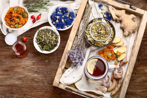 Top View Healthy Herbs Products Wooden Background — Stock Photo, Image