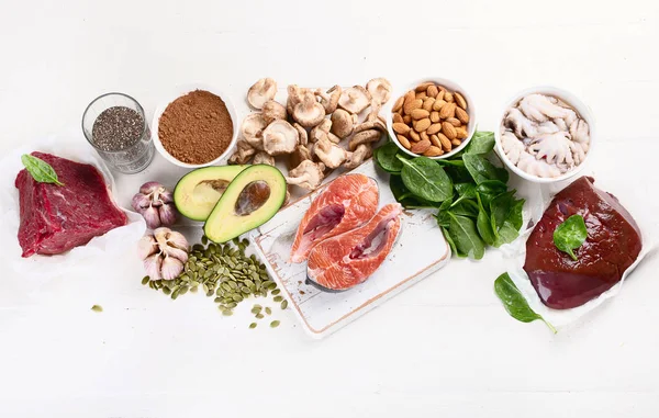 Regeling Voedsel Hoog Zink Wit Tafelblad Gezonde Voeding Concept — Stockfoto