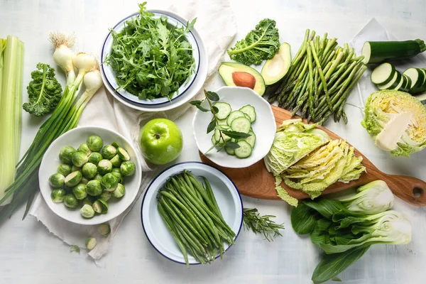 Κάτοψη Των Πράσινων Λαχανικών Yummy Για Υγιεινό Μαγείρεμα Για Χορτοφάγους — Φωτογραφία Αρχείου