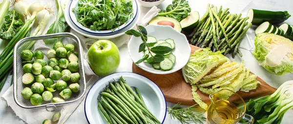 Panoramablick Auf Grünes Köstliches Gemüse Für Gesunde Küche Vegetarische Und — Stockfoto