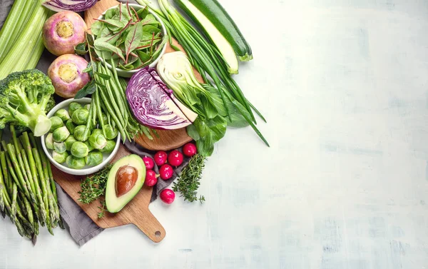 Vista Superior Verduras Orgánicas Temporada Para Una Cocina Saludable Mesa — Foto de Stock