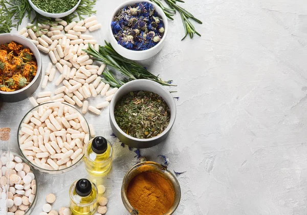 Alternatieve Geneeskunde Kruiden Homeopathische Bolletjes Homeopathie Geneeskunde Concept Bovenaanzicht Met — Stockfoto