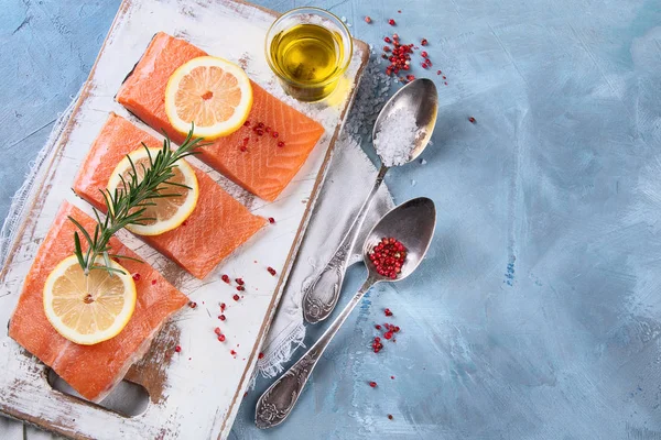 Filé Salmão Cru Peixe Fresco Vista Superior Com Espaço Cópia — Fotografia de Stock